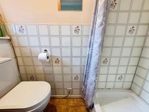 Shower Room- click for photo gallery